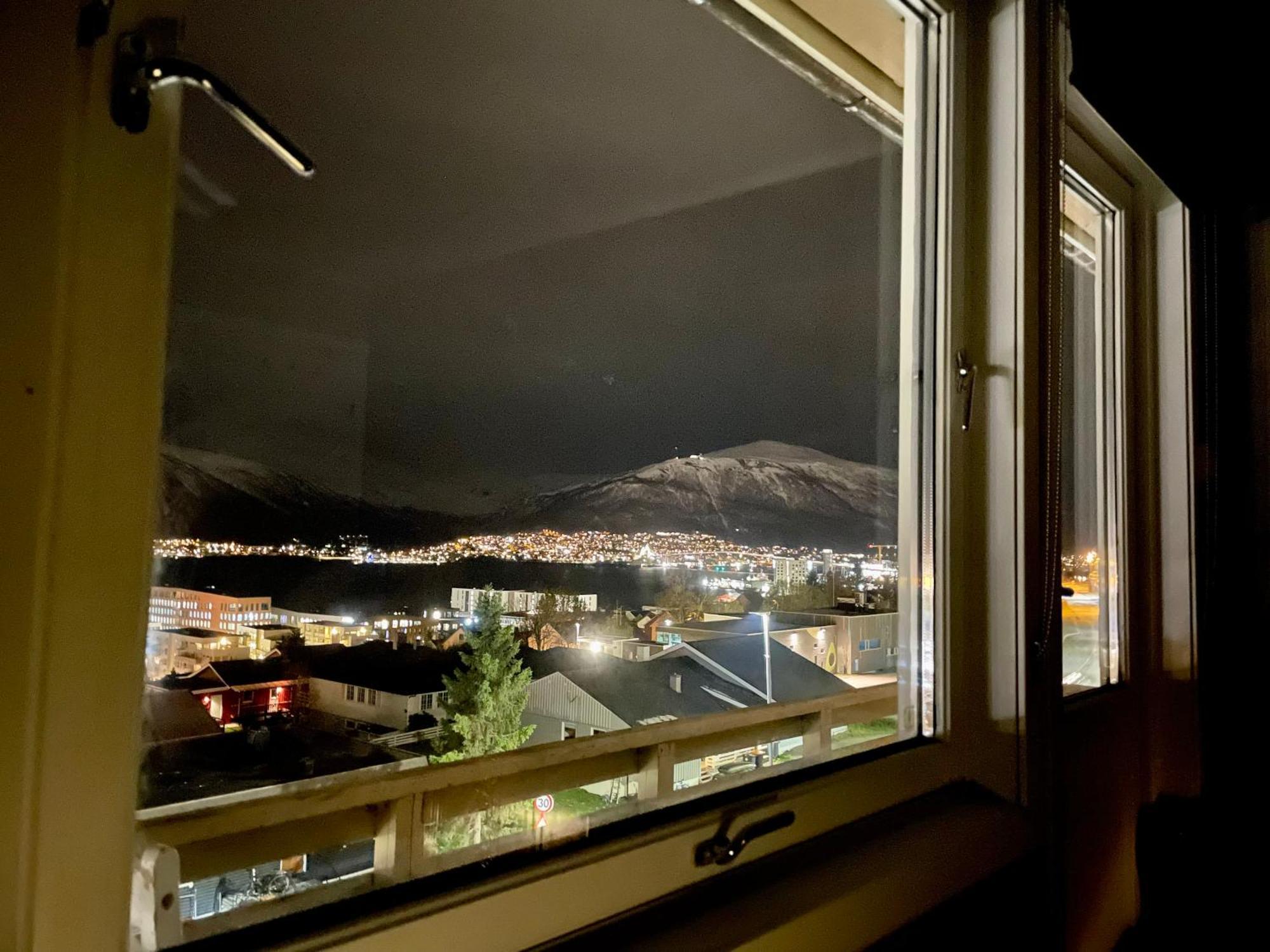 Penthouse With Panorama View And Great Location! Apartment Tromsø Exterior foto