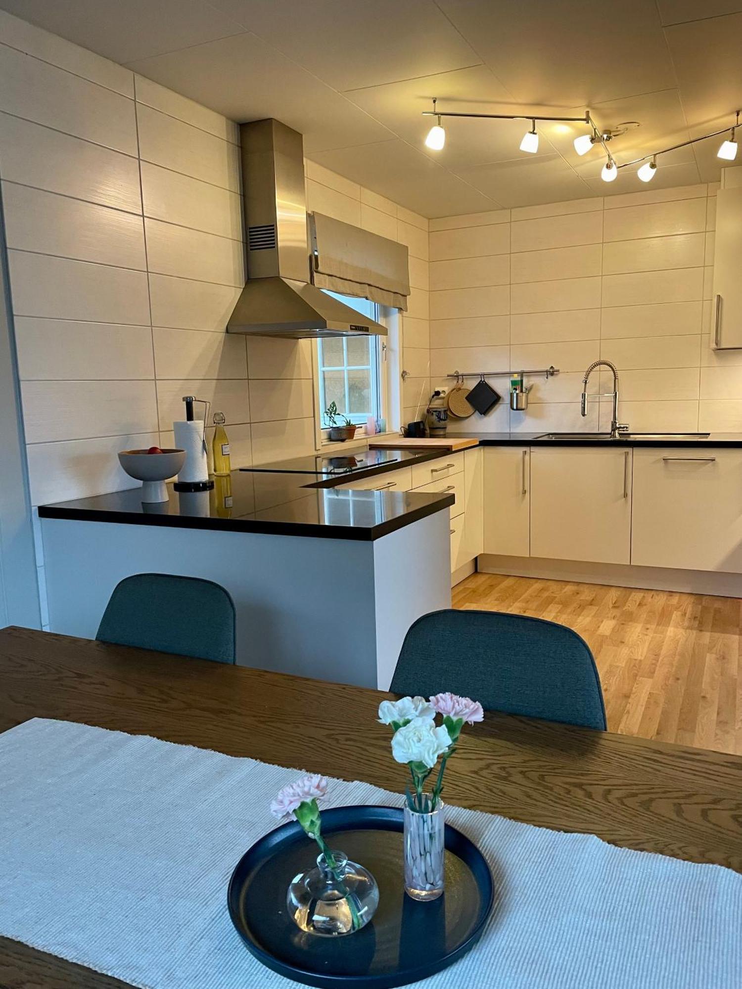 Penthouse With Panorama View And Great Location! Apartment Tromsø Exterior foto